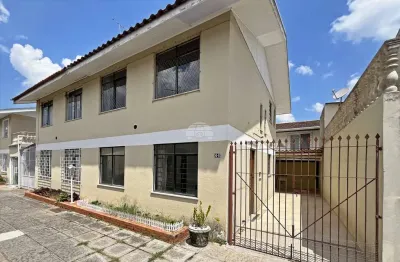 Casa em condomínio fechado com 2 quartos para alugar na Rua Januário Alves de Souza, 840, Boqueirão, Curitiba, 110 m2 por R$ 2.300