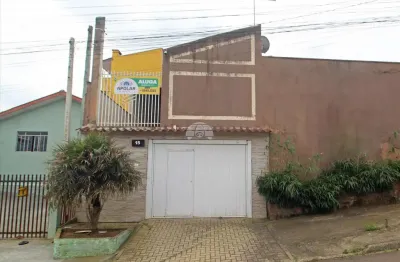 Casa com 2 quartos para alugar na rua dos papagaios, 15, vila gilcy, campo largo, 144 m2 por r$ 1.900