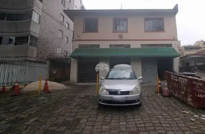 Ponto comercial para alugar na rua luiz parigot de souza, 356, portão, curitiba, 27 m2 por r$ 1.140