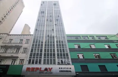 Sala comercial para alugar na rua cândido de leão, 45, centro, curitiba, 42 m2 por r$ 1.000