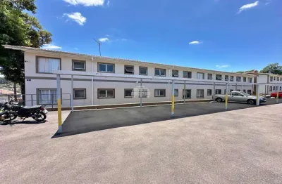 Apartamento com 3 quartos para alugar na rua josé serrato, 434, santa cândida, curitiba, 62 m2 por r$ 1.700