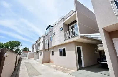 Casa com 3 quartos para alugar na Rua Amadeu Cipriano da Silva, 212, Uberaba, Curitiba, 128 m2 por R$ 3.500