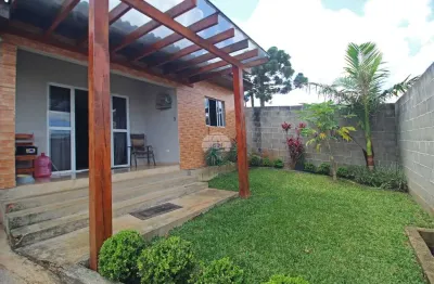 Casa com 2 quartos para alugar na Rua Luíza Guarise Tosin, 57, Rincão, Colombo, 63 m2 por R$ 1.800
