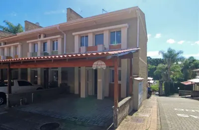 Casa em condomínio fechado com 3 quartos para alugar na Rua dos Alfeneiros, 1563, Barreirinha, Curitiba, 123 m2 por R$ 3.000