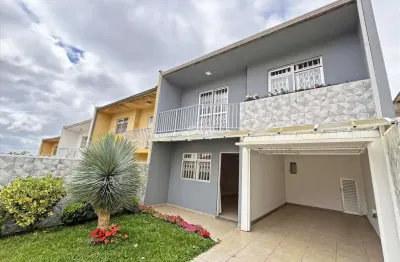 Casa em condomínio fechado com 3 quartos para alugar na Rua Heitor Baggio Vidal, 1038, Bairro Alto, Curitiba, 113 m2 por R$ 3.400