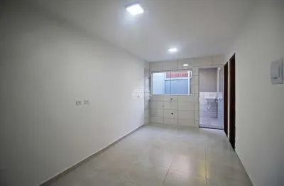Casa com 2 quartos para alugar na Rua Antônio Gubert, 165, Campo de Santana, Curitiba, 41 m2 por R$ 1.600