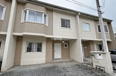 Casa em condomínio fechado com 3 quartos para alugar na avenida senador salgado filho, 4390, uberaba, curitiba, 180 m2 por r$ 4.000