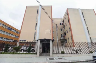 Apartamento com 3 quartos para alugar na Rua Poeta Francisco Ferreira Leite, 40, Cristo Rei, Curitiba, 67 m2 por R$ 1.800