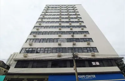 Sala comercial para alugar na rua josé loureiro, 464, centro, curitiba, 28 m2 por r$ 700