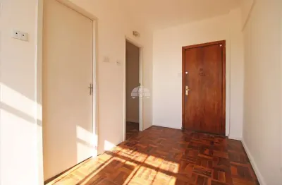 Sala comercial para alugar na rua desembargador westphalen, 15, centro, curitiba, 28 m2 por r$ 700