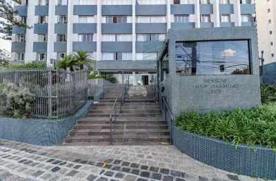 Apartamento com 3 quartos para alugar na rua bom jesus, 303, juvevê, curitiba, 193 m2 por r$ 4.000