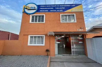 Casa para alugar na avenida presidente wenceslau braz, 1361, lindóia, curitiba, 193 m2 por r$ 6.000