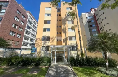 Apartamento com 2 quartos para alugar na rua professor luiz césar, 837, água verde, curitiba, 66 m2 por r$ 2.600