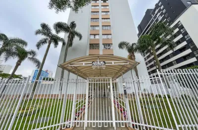 Apartamento com 2 quartos para alugar na rua guilherme pugsley, 2650, água verde, curitiba, 54 m2 por r$ 2.200