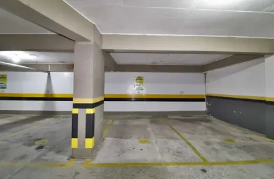 Garagem para alugar na rua conselheiro laurindo, 490, centro, curitiba, 16 m2 por r$ 240