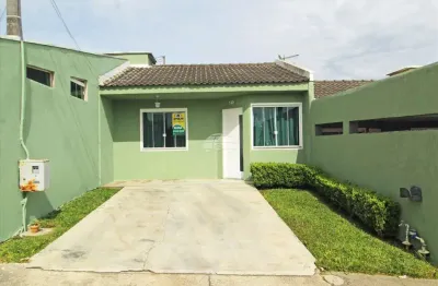 Casa em condomínio fechado com 3 quartos para alugar na Rua Arapongas, 1528, Capela Velha, Araucária, 55 m2 por R$ 1.700