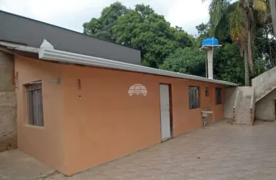 Casa com 2 quartos para alugar na Rua Paranaguá, 122, Iguaçu, Araucária, 45 m2 por R$ 1.200