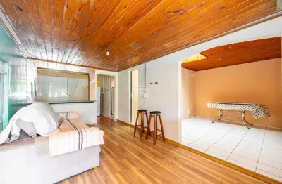 Casa com 2 quartos à venda na rua amazilio lavall, 134, jardim florestal, campo largo, 60 m2 por r$ 220.000