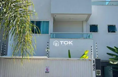 Sobrado com 3 dormitórios à venda, 204 m² por r$ 2.100.000,00 - praia dos amores - balneário camboriú/sc