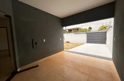 Casa 3 quartos sozinha no lote, no antonio carlos pires - próximo a ufg itatiaia