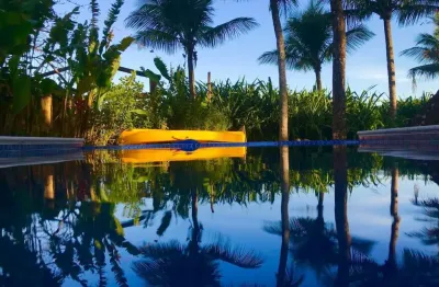 Residência frente ao mar: elegância e conforto em condomínio exclusivo | praia de camburizinho