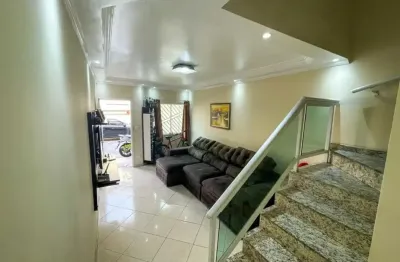 Casa em condomínio fechado com 3 quartos à venda na Rua Atuaí, Vila Esperança, São Paulo