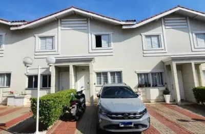 Casa em condomínio fechado com 2 quartos à venda na Rua Salomé Queiroga, Vila Carrão, São Paulo