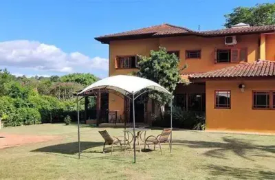 Casa à venda em cotia, algarve, com 3 suítes, com 330 m², condomínio jardim algarve