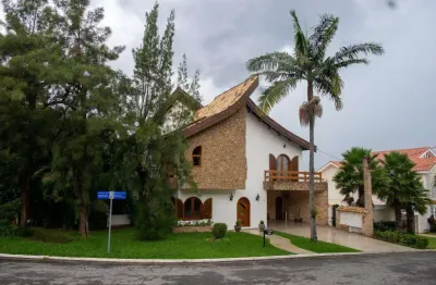 Casa à venda e para alugar em santana de parnaíba,  alphaville, com 5 suítes, com 422 m²