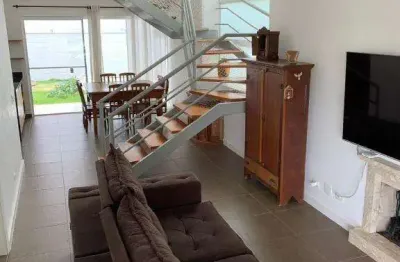 Casa à venda em cotia, jardim pioneira, com 3 suítes, condomínio vila cambará