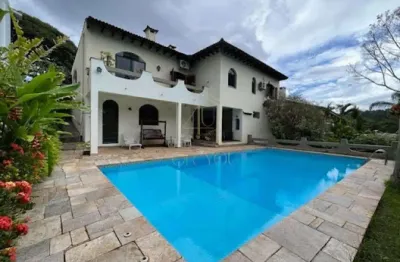 Casa à venda em barueri, alphaville, com 4 quartos, com 750 m², alphaville residencial um