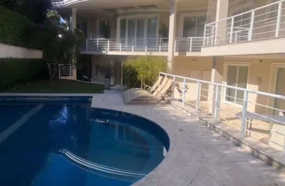 Casa à venda em barueri, alphaville, com 4 suítes, com 950 m², alphaville residencial um