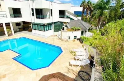 Casa à venda e para alugar em santana de parnaíba, alphaville, com 4 suítes, com 798 m²