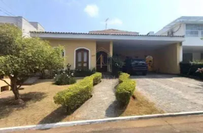 Casa à venda em santana de parnaíba,  alphaville, com 4 quartos, com 350 m², residencial cinco