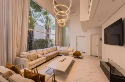 Casa à venda em santana de parnaíba, alphaville, com 5 suítes, com 330 m², gênesis 1