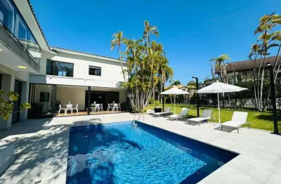 Casa à venda em santana de parnaíba, alphaville, com 4 suítes, com 460 m², residencial seis