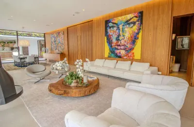 Casa à venda em santana de parnaíba, tamboré, com 5 suítes, com 734 m², tamboré dez