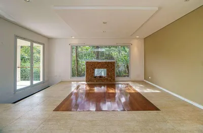 Casa à venda e para alugar em santana de parnaíba, tamboré, com 4 suítes, com 525 m²