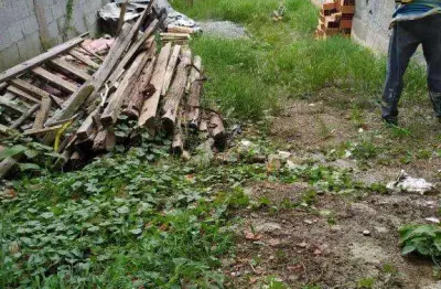 Terreno à venda na Rua Lírio do Campo, Jardim Flórida, Barueri