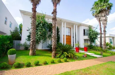 Casa à venda e para alugar em santana de parnaíba, alphaville, com 7 suítes, com 887 m², gênesis 1