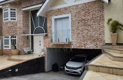 Casa para alugar em santana de parnaíba, alphaville, com 4 suítes, com 550 m², residencial cinco