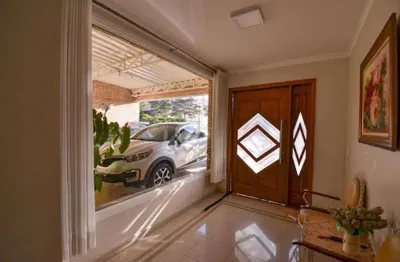 Casa à venda em santana de parnaíba, alphaville, com 4 suítes, com 332 m², genesis 1