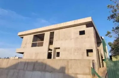 Casa à venda em santana de parnaíba, alphaville, com 5 suítes, com 466 m², genesis 2