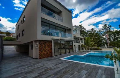 Casa à venda em barueri, tamboré, com 4 suítes, com 578 m², villa solaia residencial