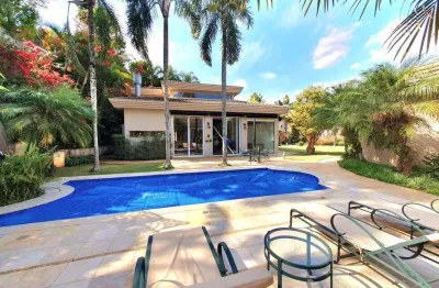 Casa à venda e para alugar em santana de parnaíba, tamboré, com 6 suítes, com 1000 m², tamboré três