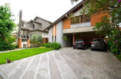 Casa à venda em santana de parnaíba,  alphaville, com 3 suítes, com 325.37 m², residencial seis