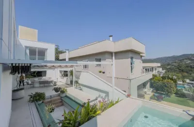 Casa para alugar em santana de parnaíba,  alphaville, com 3 suítes, com 350 m², condomínio itahyê