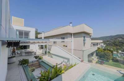 Casa para alugar em santana de parnaíba, alphaville, com 3 suítes, com 350 m², condomínio itahyê