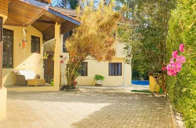 Casa à venda em barueri, são fernando residência, com 3 quartos, com 184.8 m²