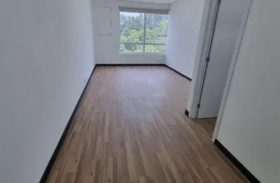 Sala à venda em santana de parnaíba,  alphaville, com 30 m²